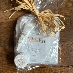 NEW La Mer Skincare Duo samples